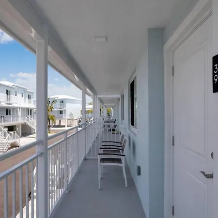 Ocean Isles Rustic Inn